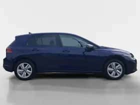 Volkswagen Golf (2023) thumbnail 5