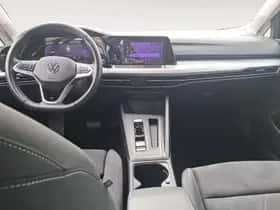Volkswagen Golf (2023) thumbnail 9