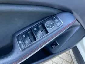 Mercedes-Benz GLA (2017) thumbnail 19