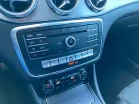 Mercedes-Benz GLA (2017) thumbnail 22