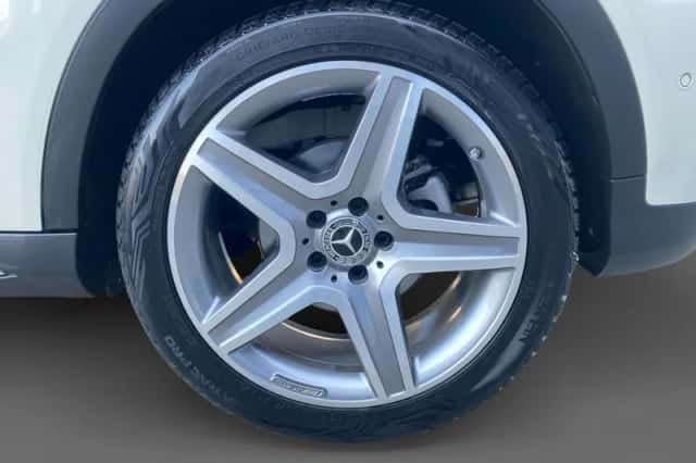 Mercedes-Benz GLA (2017) thumbnail 8