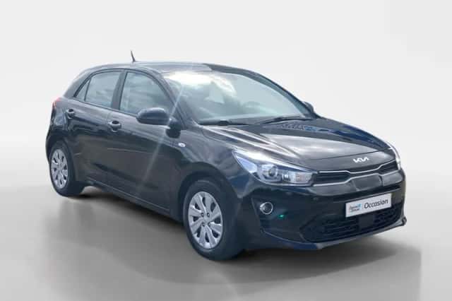 Kia Rio (2022) thumbnail 5