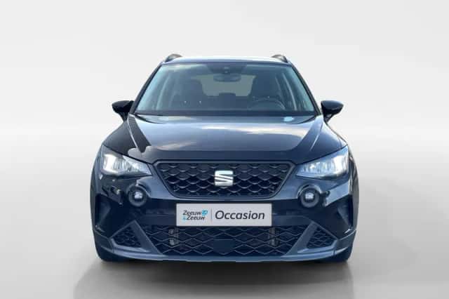 SEAT Arona (2022) thumbnail 2