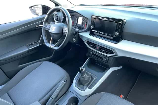 SEAT Arona (2022) thumbnail 7