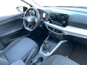 SEAT Arona (2022) thumbnail 7