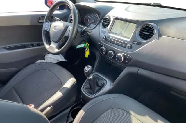 Hyundai i10 (2020) thumbnail 9