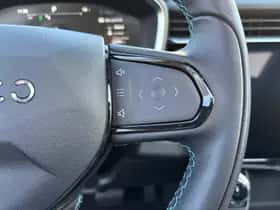 Lynk & Co 01 (2022) thumbnail 10