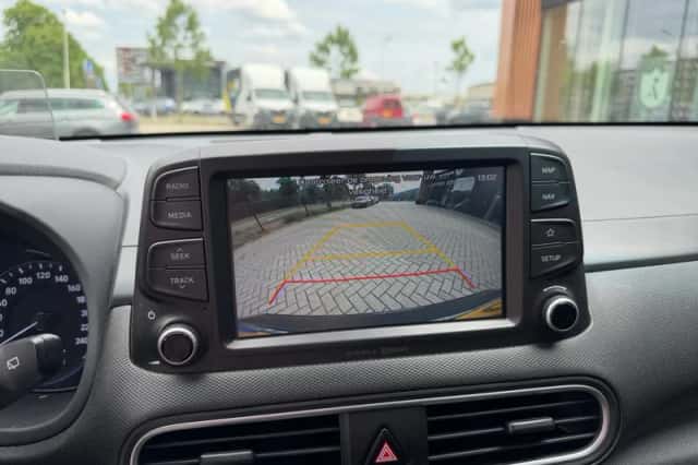 Hyundai Kona (2018) thumbnail 21