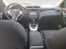 Nissan Qashqai (2016) thumbnail 9