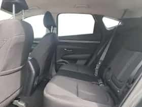 Hyundai Tucson (2022) thumbnail 21