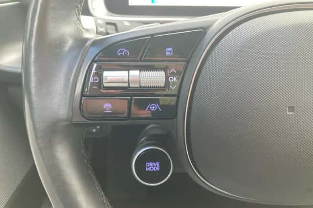 Hyundai Ioniq 6 (2023) thumbnail 26