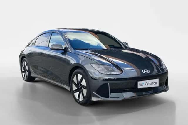Hyundai Ioniq 6 (2023) thumbnail 8