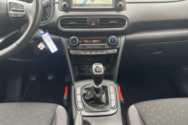 Hyundai Kona (2020) thumbnail 13