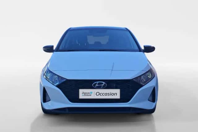 Hyundai i20 (2021) thumbnail 2