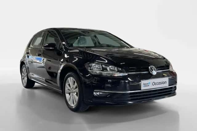 Volkswagen Golf (2017) thumbnail 3