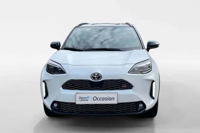 Toyota Yaris Cross (2023) thumbnail 2