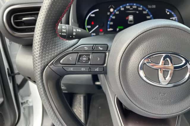 Toyota Yaris Cross (2023) thumbnail 21