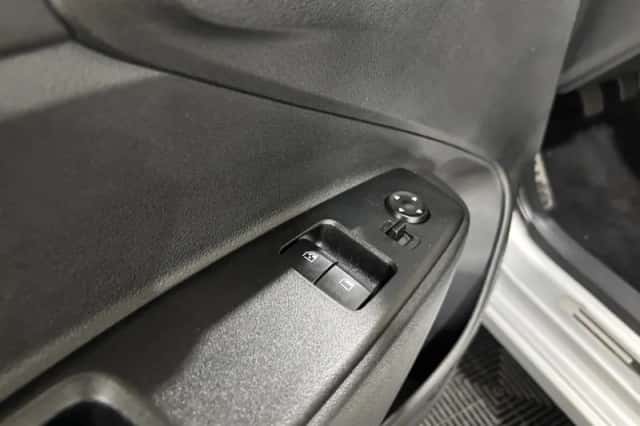 Hyundai i10 (2021) thumbnail 11