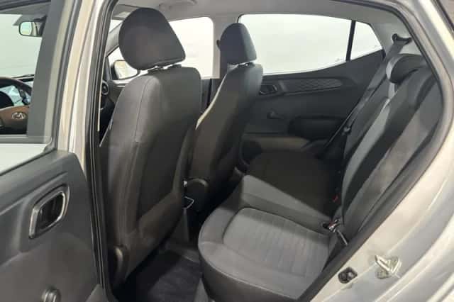 Hyundai i10 (2021) thumbnail 12