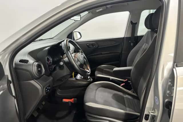 Hyundai i10 (2021) thumbnail 9