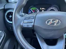 Hyundai Kona (2022) thumbnail 12