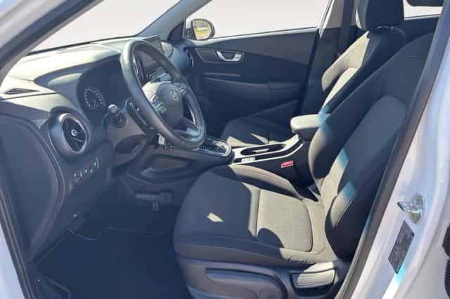 Hyundai Kona (2022) thumbnail 22