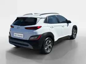 Hyundai Kona (2022) thumbnail 6