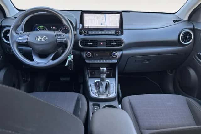 Hyundai Kona (2022) thumbnail 9