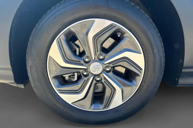 Hyundai Kona (2022) thumbnail 10