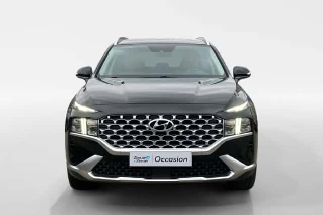 Hyundai Santa Fe (2021) thumbnail 3