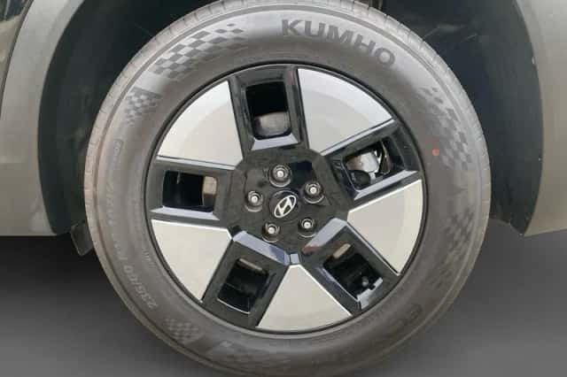 Hyundai Santa Fe (2021) thumbnail 25