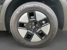 Hyundai Santa Fe (2021) thumbnail 25