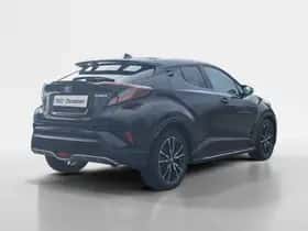 Toyota C-HR (2018) thumbnail 3
