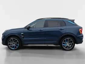 Lynk & Co 01 (2022) thumbnail 3