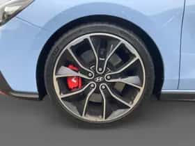 Hyundai i30 (2017) thumbnail 23