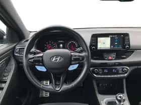 Hyundai i30 (2017) thumbnail 9