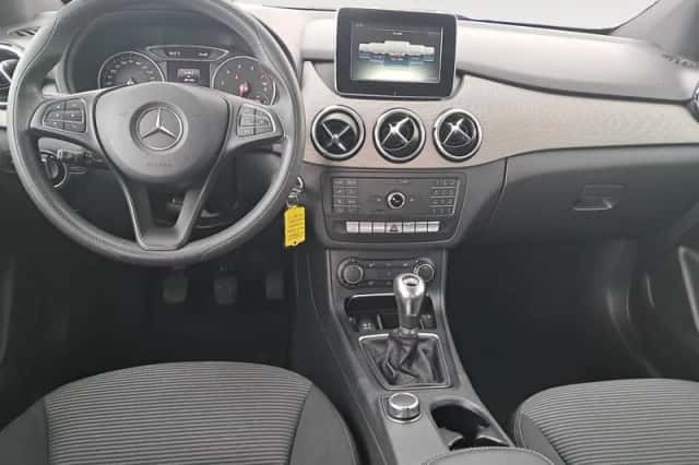 Mercedes-Benz B-Klasse (2015) thumbnail 11