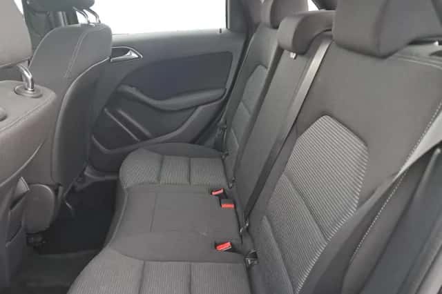 Mercedes-Benz B-Klasse (2015) thumbnail 13
