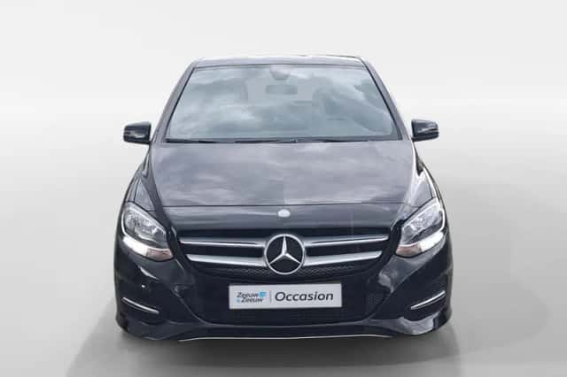 Mercedes-Benz B-Klasse (2015) thumbnail 3
