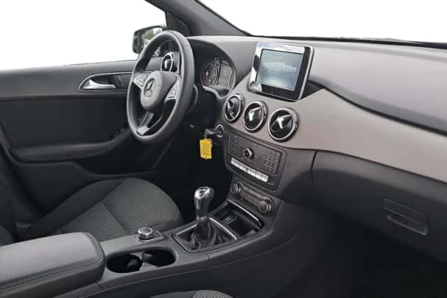 Mercedes-Benz B-Klasse (2015) thumbnail 9