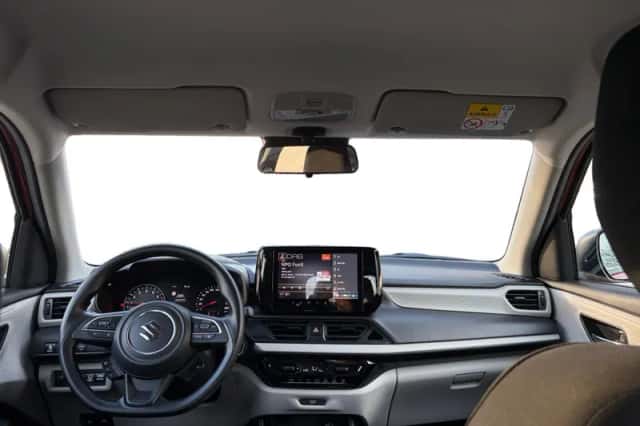 Suzuki Swift (2025) thumbnail 16