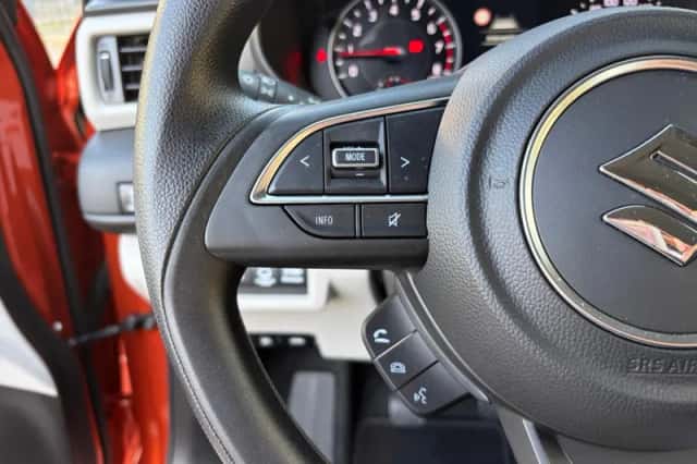 Suzuki Swift (2025) thumbnail 21