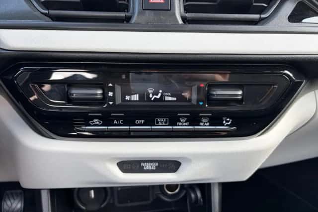 Suzuki Swift (2025) thumbnail 26