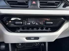 Suzuki Swift (2025) thumbnail 26