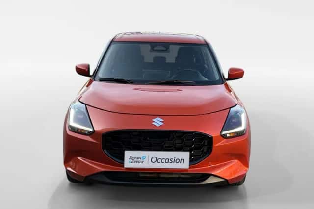 Suzuki Swift (2025) thumbnail 5