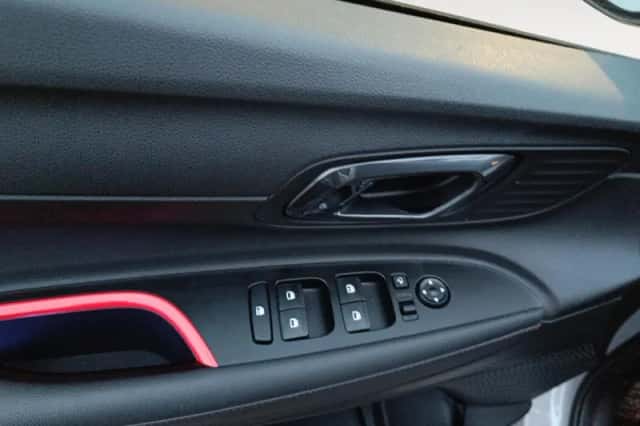 Hyundai i20 (2025) thumbnail 36