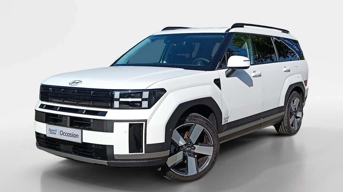 Hyundai Santa Fe (2025) — foto 1