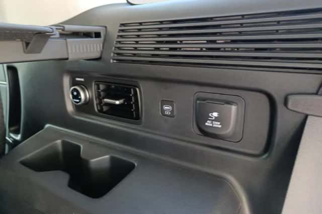 Hyundai Santa Fe (2025) thumbnail 23