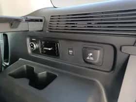 Hyundai Santa Fe (2025) thumbnail 23