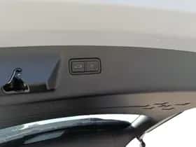 Hyundai Santa Fe (2025) thumbnail 24
